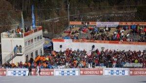 Chamonix Les Houches Kandahar Coupe Monde ski alpin Hommes FIS 2011 Tribune