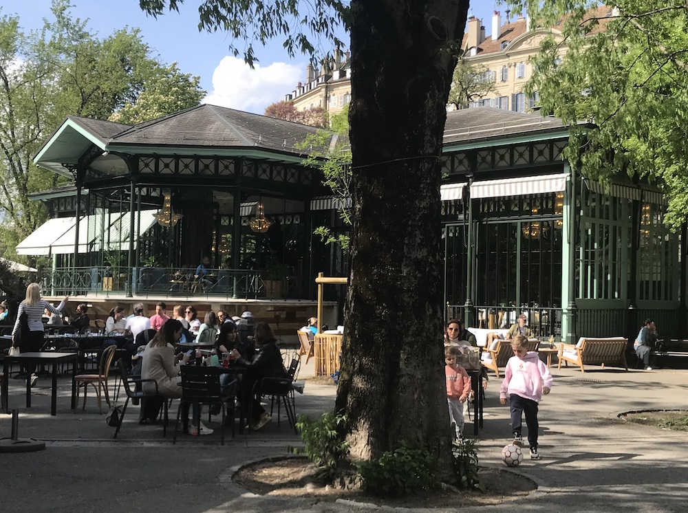 Geneve_Parc_Bastions_kisque_musique_restaurant