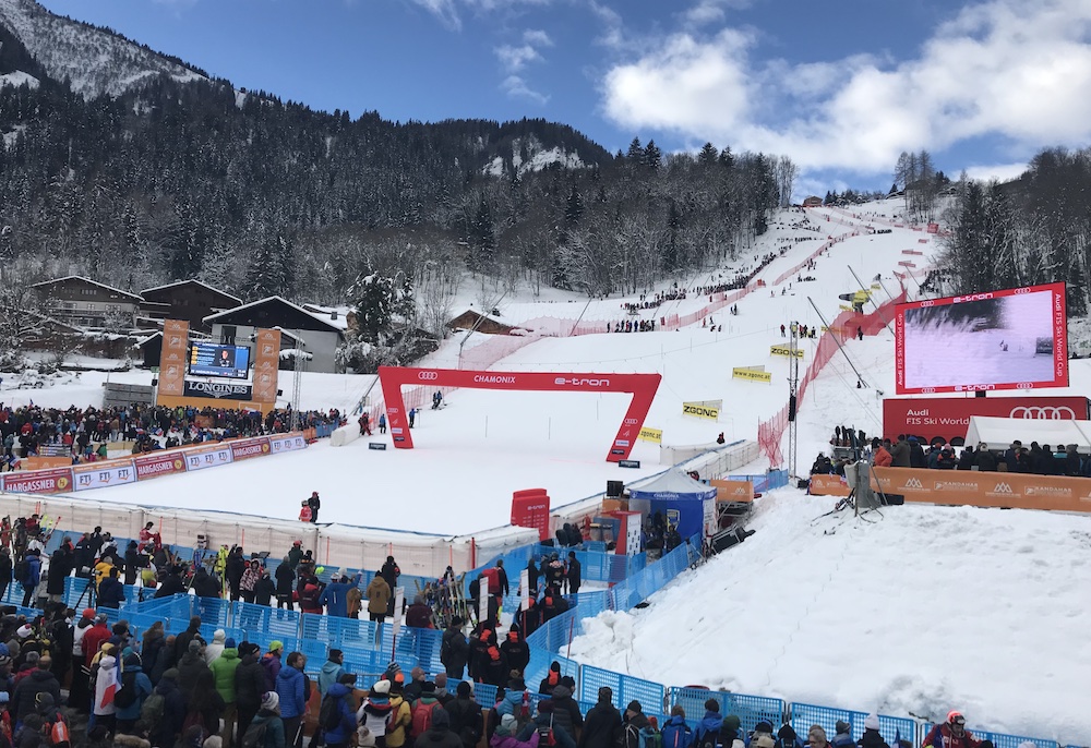 Coupe FIS de ski alpin : les slaloms homme de Chamonix annulés - Radio Mont  Blanc
