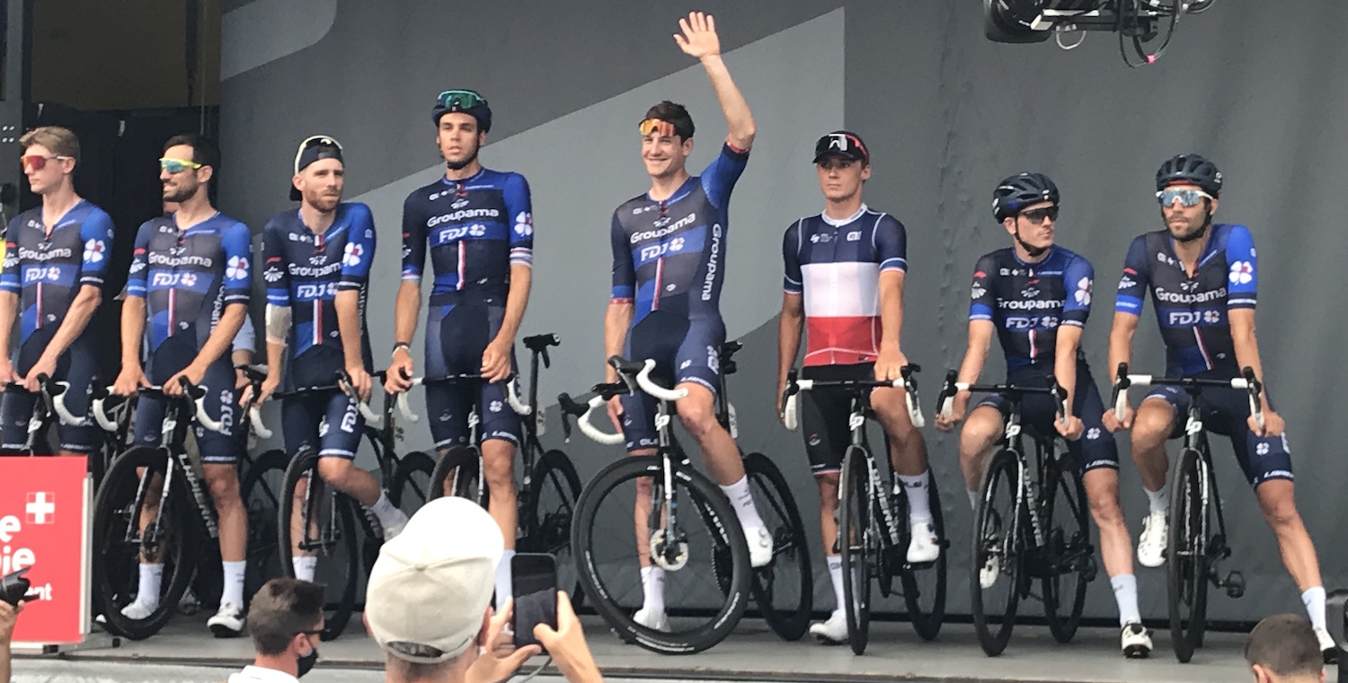 Annemasse_Place_Marches_Podium_Signature_Tour_France_2023_14_etape_Annemasse_depart_equipe_GroupamaFDJ_Stephan_Kung