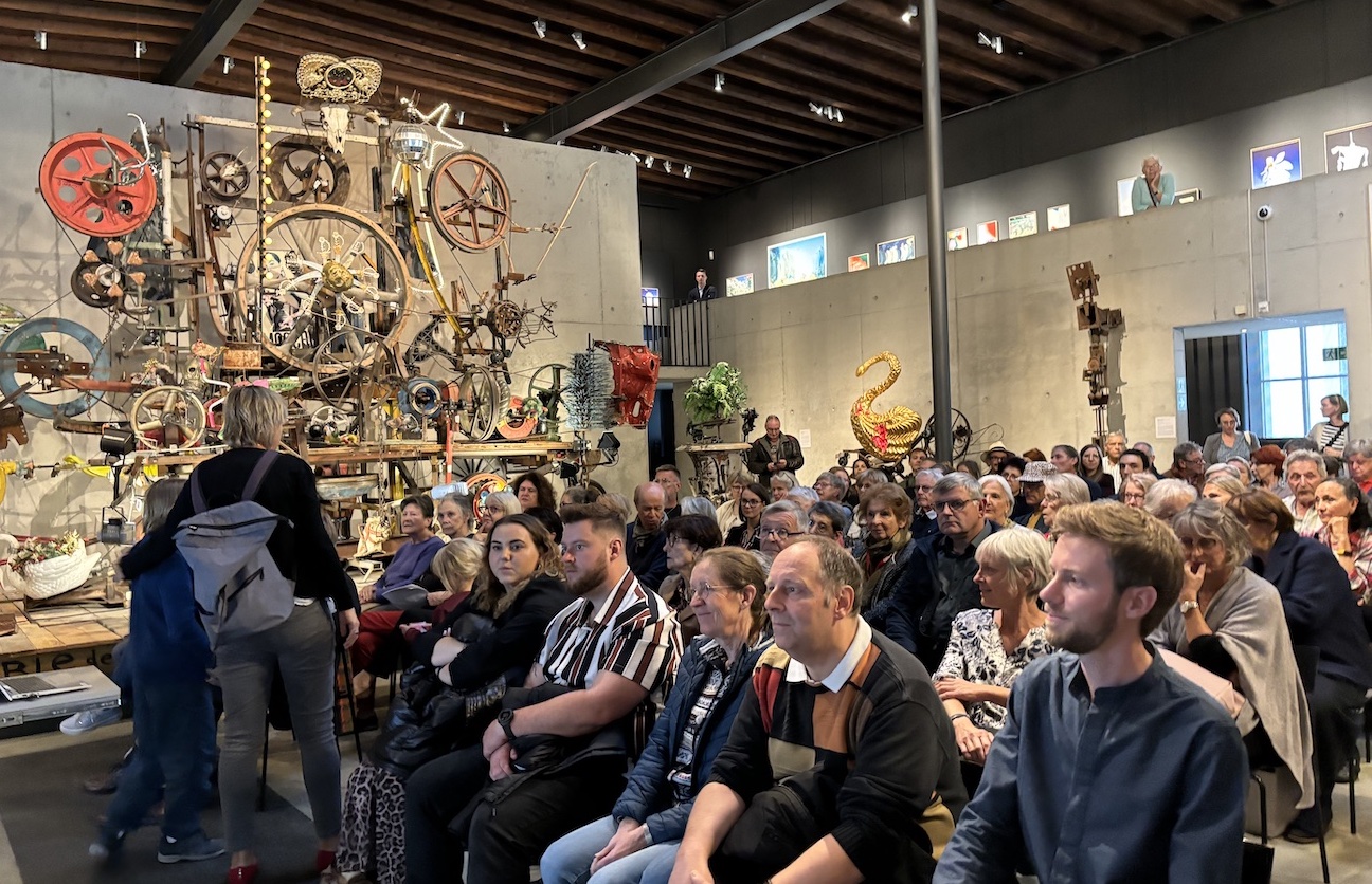 Fribourg_Espace_Jean_Tinguley_Niki_de_Saint_Phalle_Etienne_Francey_vibrations_des_jours_photographies_public