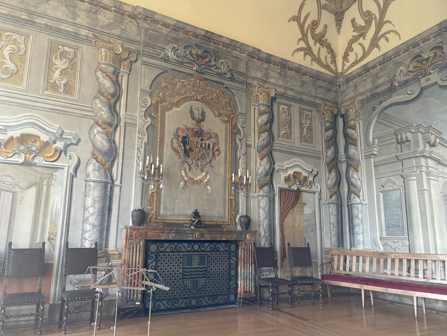 Dardagny_Chateau_Salle_Chevaliers