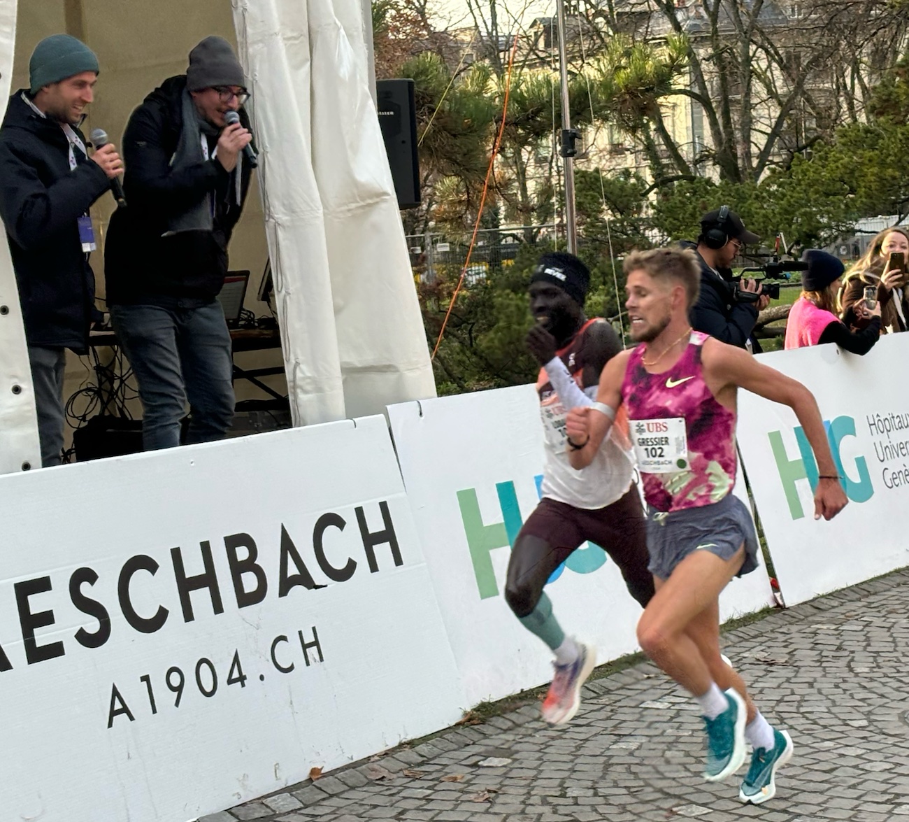Geneve_Parc_Bastion_Escalelite_Hommes_depart_Lobalu_Dominic_Jimmy_Gressier_sprint_arrivee