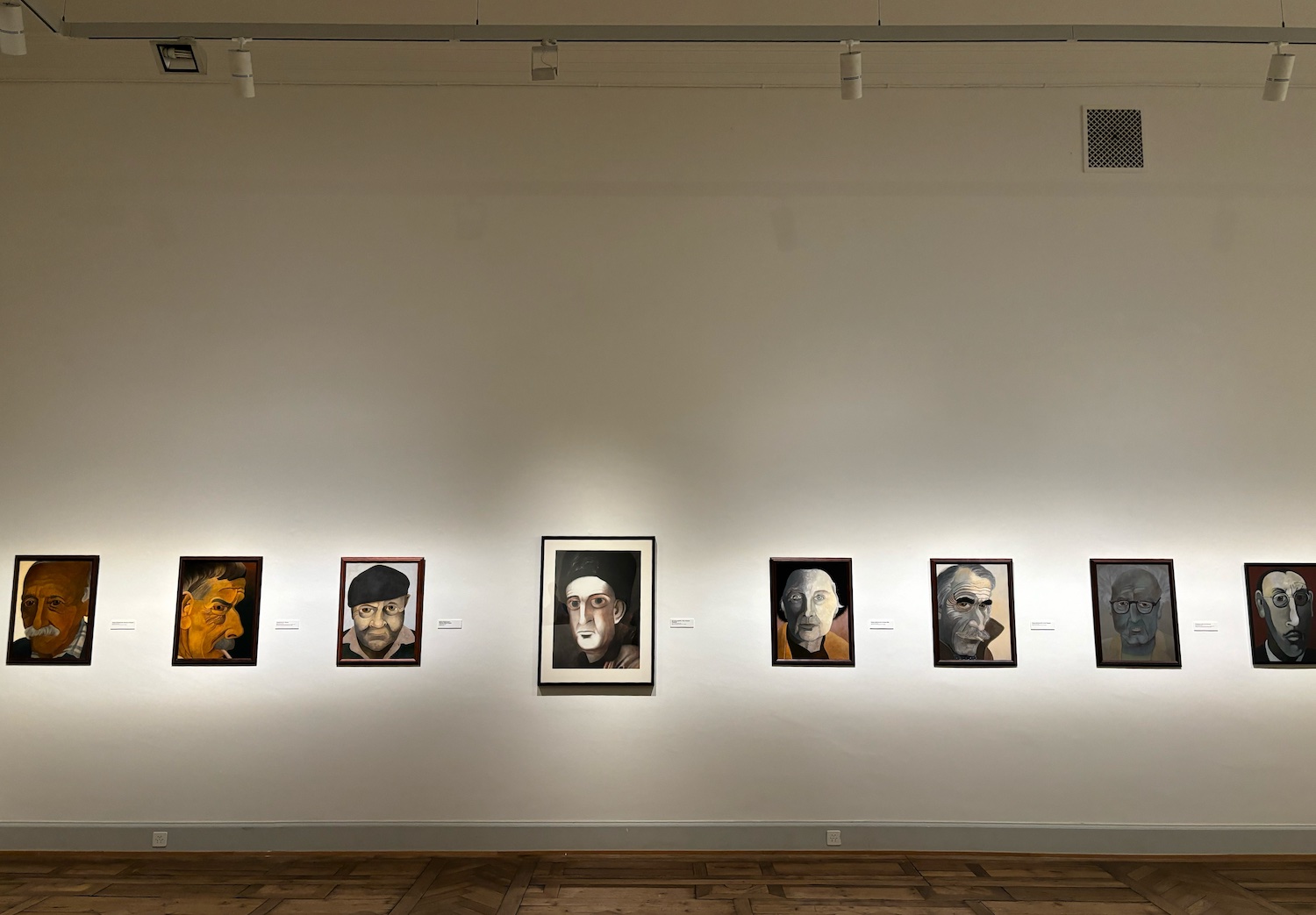 Lausanne_Espace_Arlaud_Etienne_Delessert_Illuminateur_exposition_2025_Suisse_Flamboyante_portraits_ecrivain_artiste