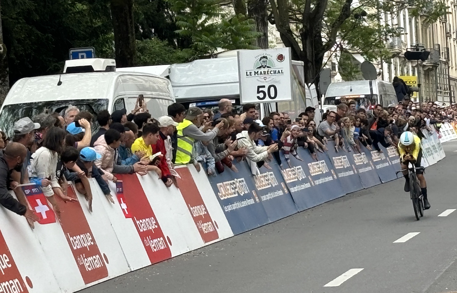 Geneve_rue_Condolle_Bastions_Tour_Romandie_2025_arrivee_Lenny_Martinez1