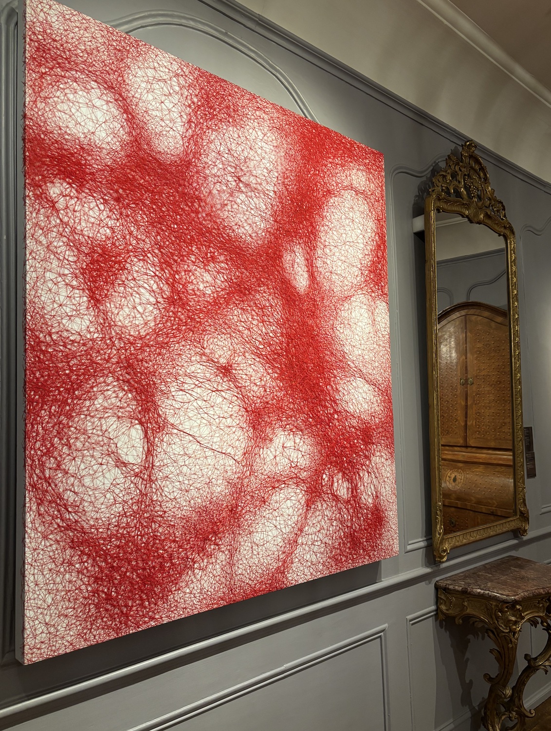 Musee_Art_Histoire_Fribourg_MAHF_Chiharu_Shiota_Endless_Light_2024
