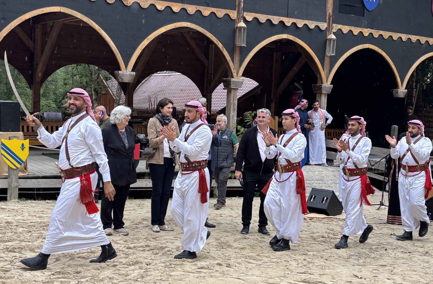 Andilly_foret_Petit_Pays_Grandes_Medievales_2025_Vincent Huber_politicien_Jordanie
