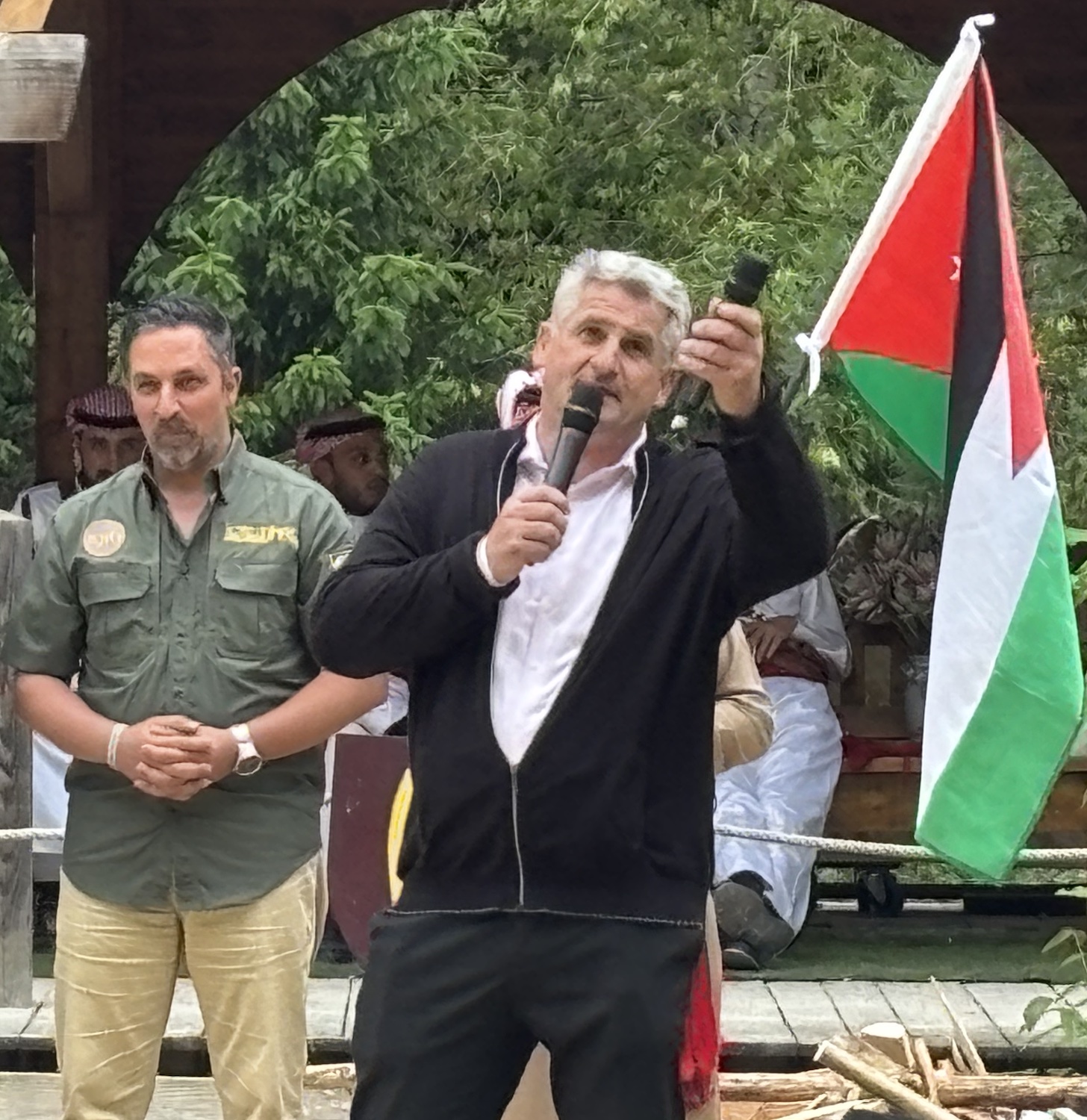 Andilly_foret_Petit_Pays_Grandes_Medievales_2025_Vincent_Huber_president_Grand_Parc_maire_Andilly_Jordanie
