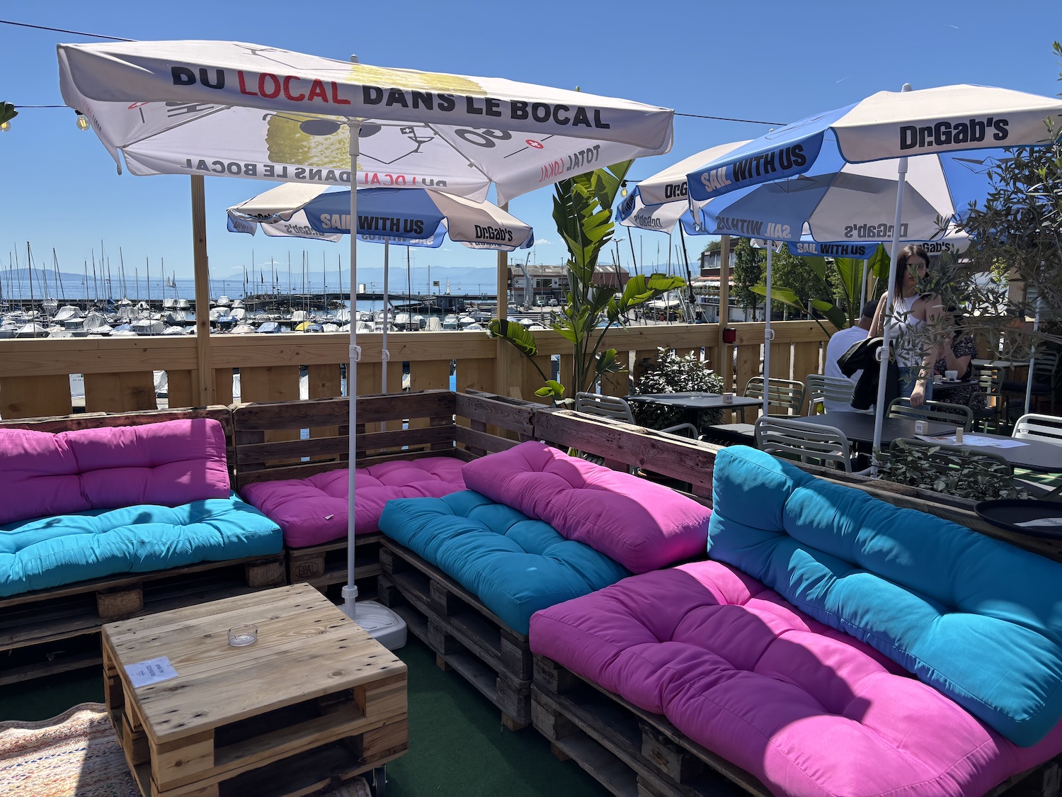 Lausanne_Cabanakai_terrasse
