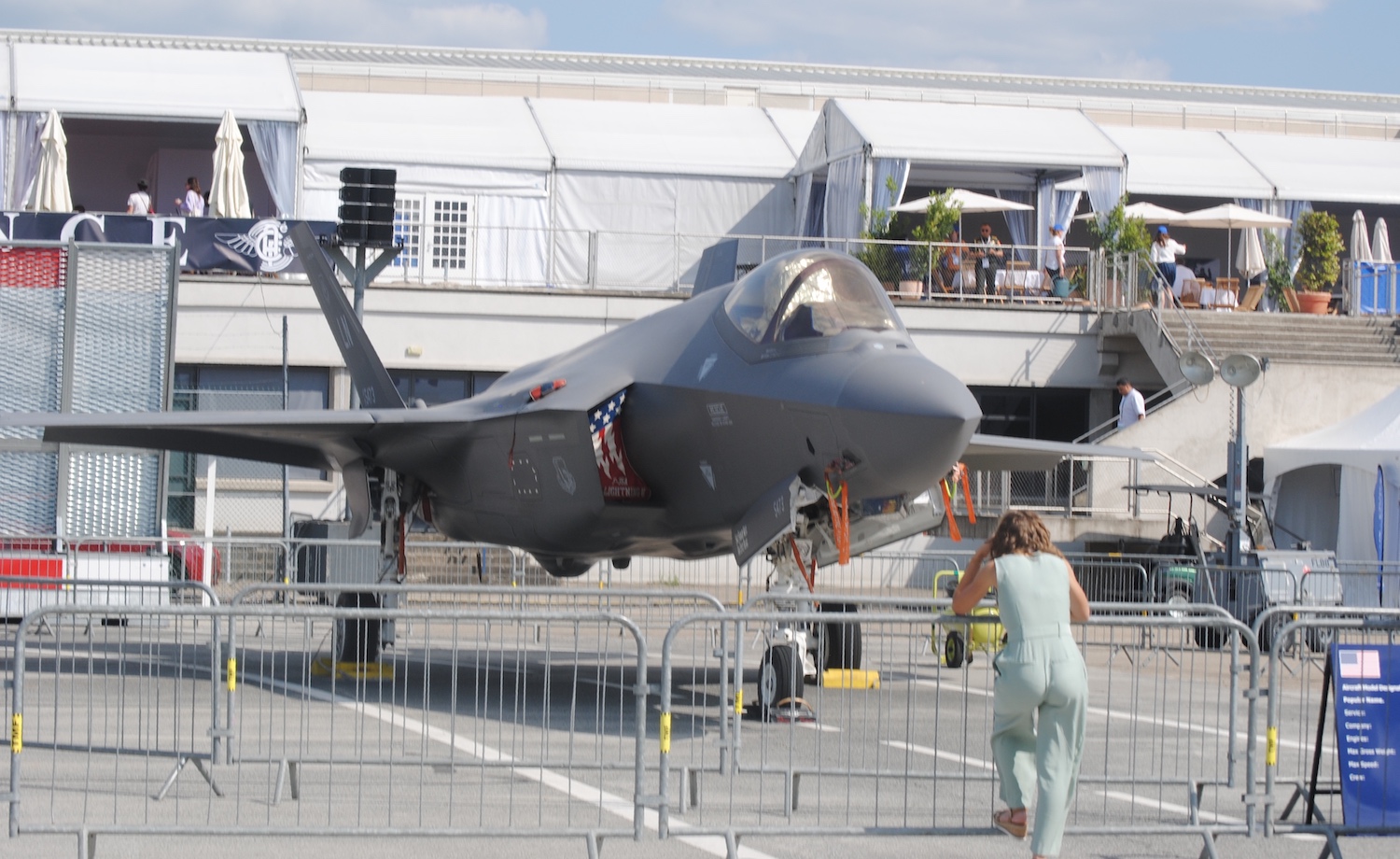 Paris_Bourget_Salon_international_Aeronautique_Espace_2025_55e_edition_Chalet_militaire_F35