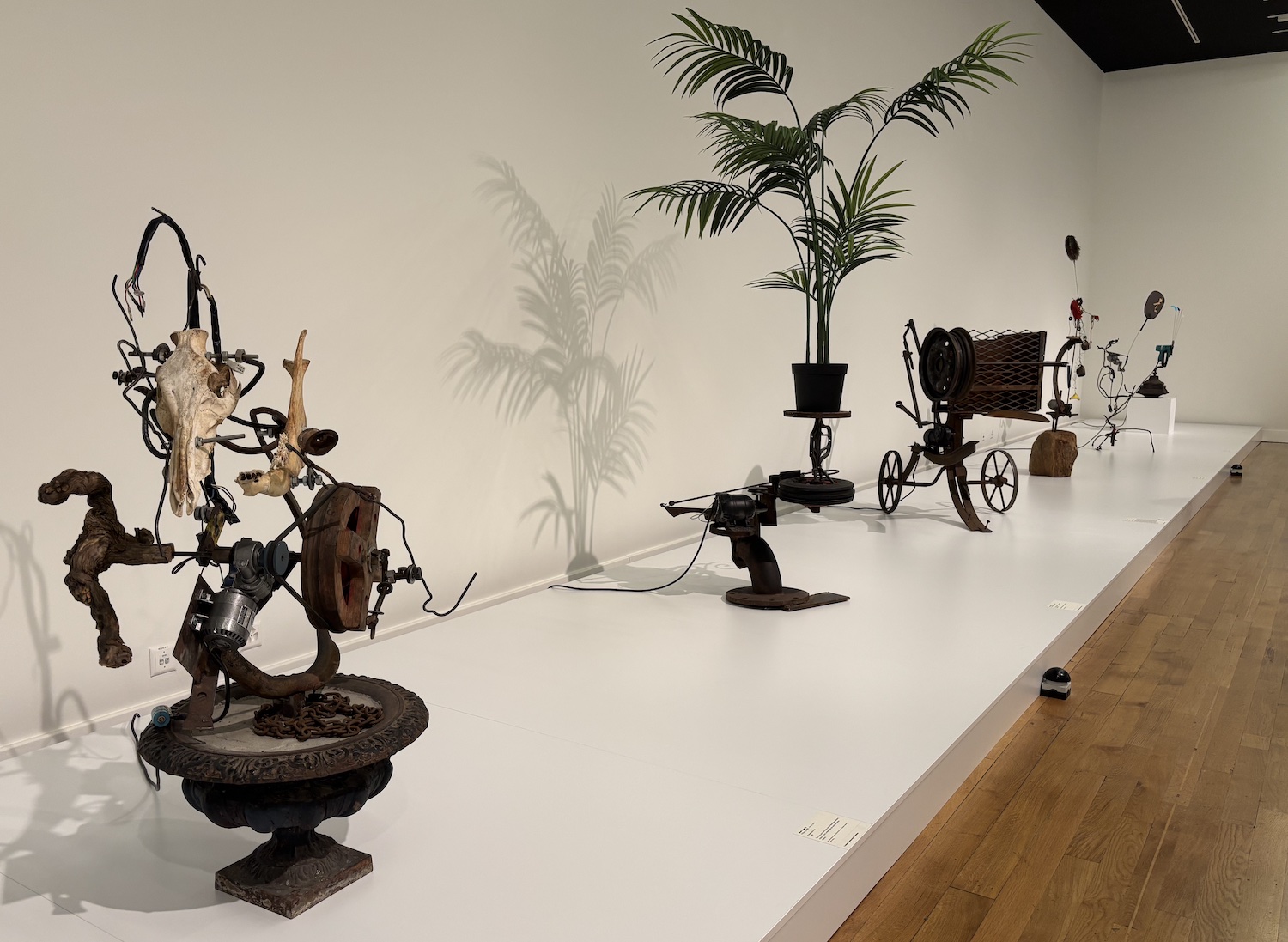 Geneve_Musee_Rath_Jean_Tinguley_sculpture_cinetique_en_mouvement