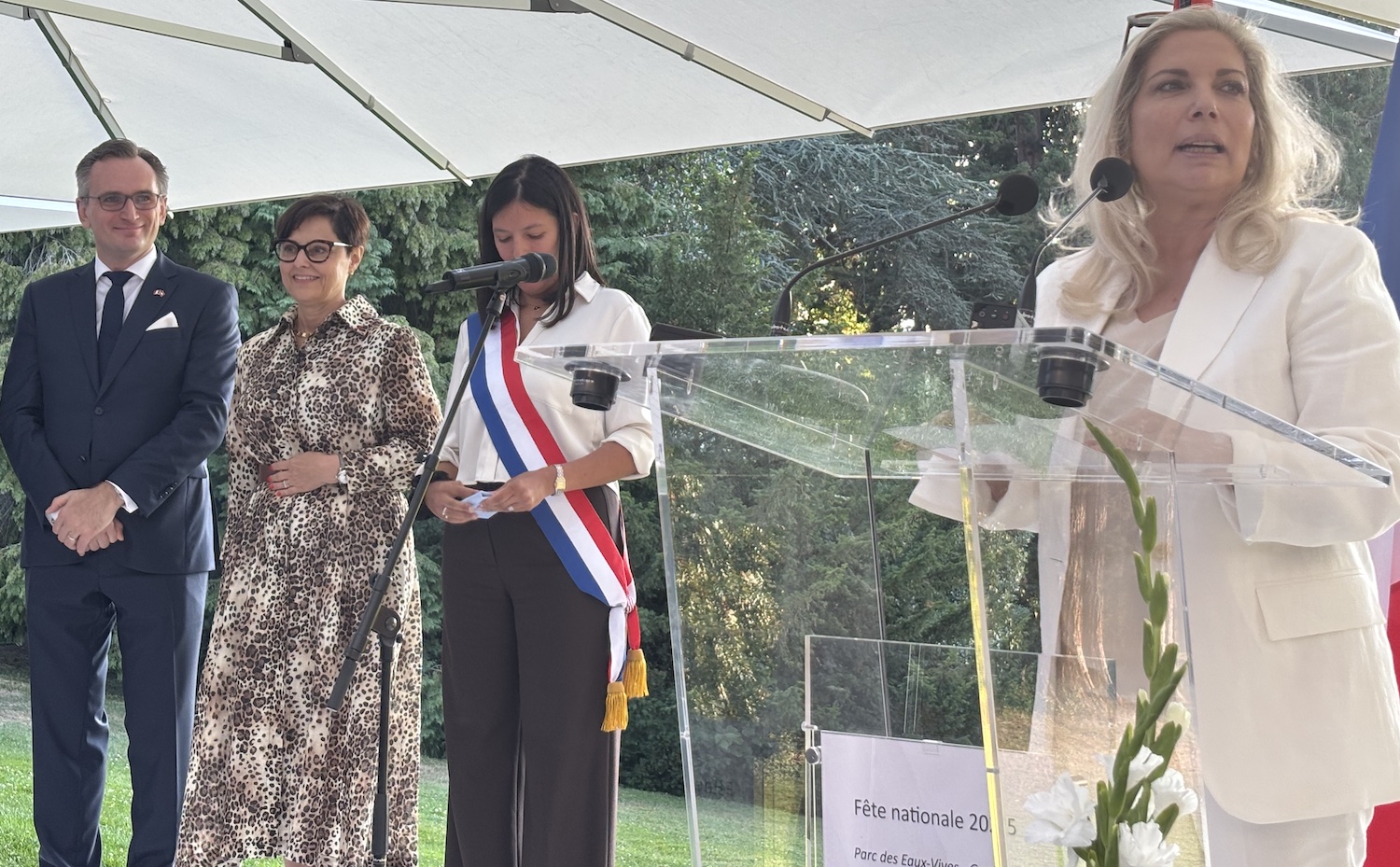 Geneve_Parc_Eaux_Vives_restaurant_Fete_Nationale_France_14_juillet_Natalie_Fontanet_Conseillere_Geneve_Marion_Paradas_Ambassadrice_Consul_Clement_Leclerc
