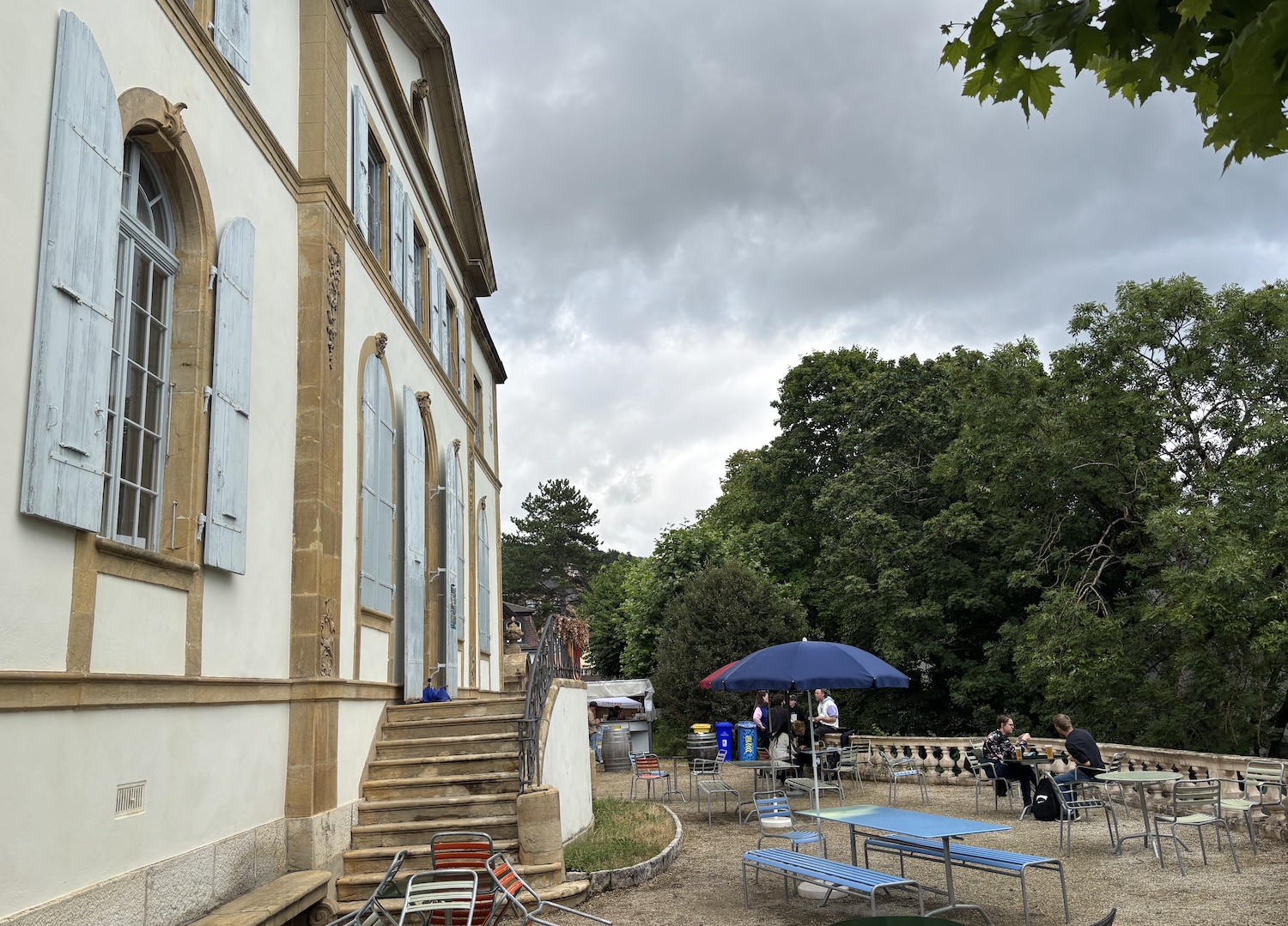 Neuchatel_La_Villa_NIFF_Neuchatel_International_fantastic_Film_Festival_2025_terrasse