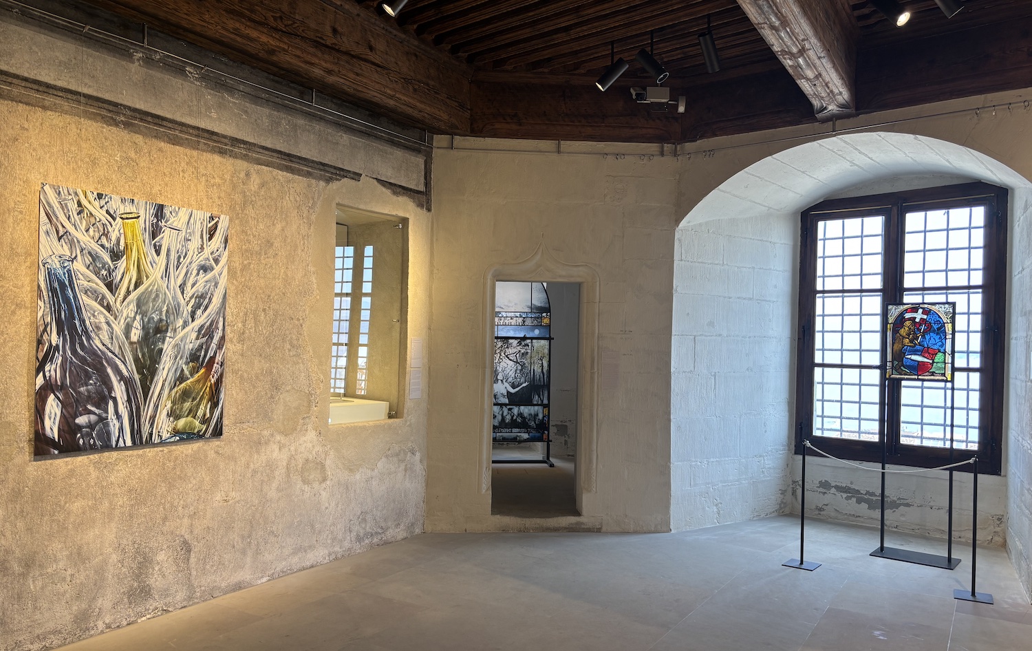 Nyon_Chateau_exposition_2025_Reflets_transparence_exposer_photographier_verre