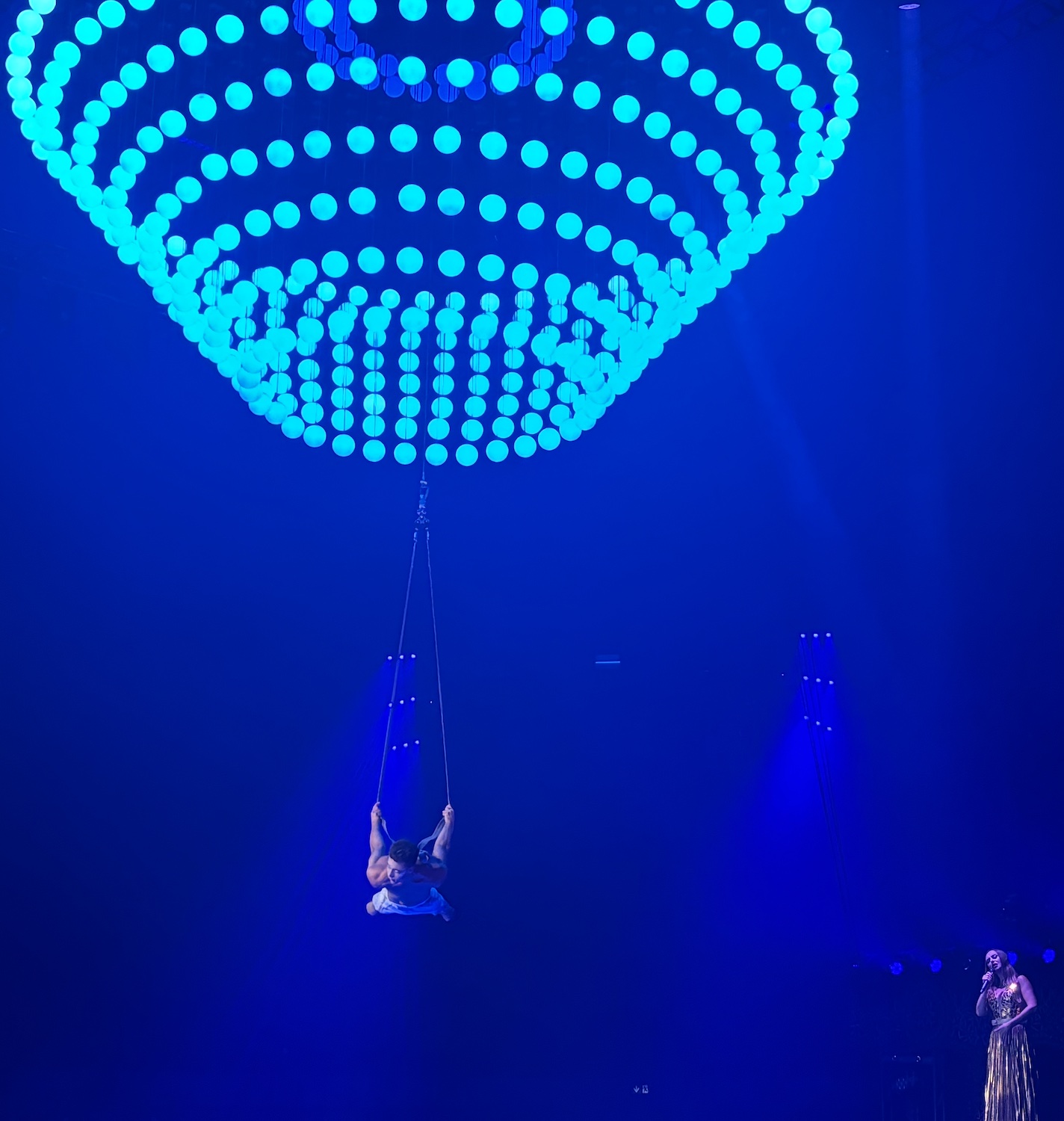 Geneve_Plaine_Plainpalais_Cirque_Knie_2025_Svyatoslav_Rasshivkin_boule_cinetique